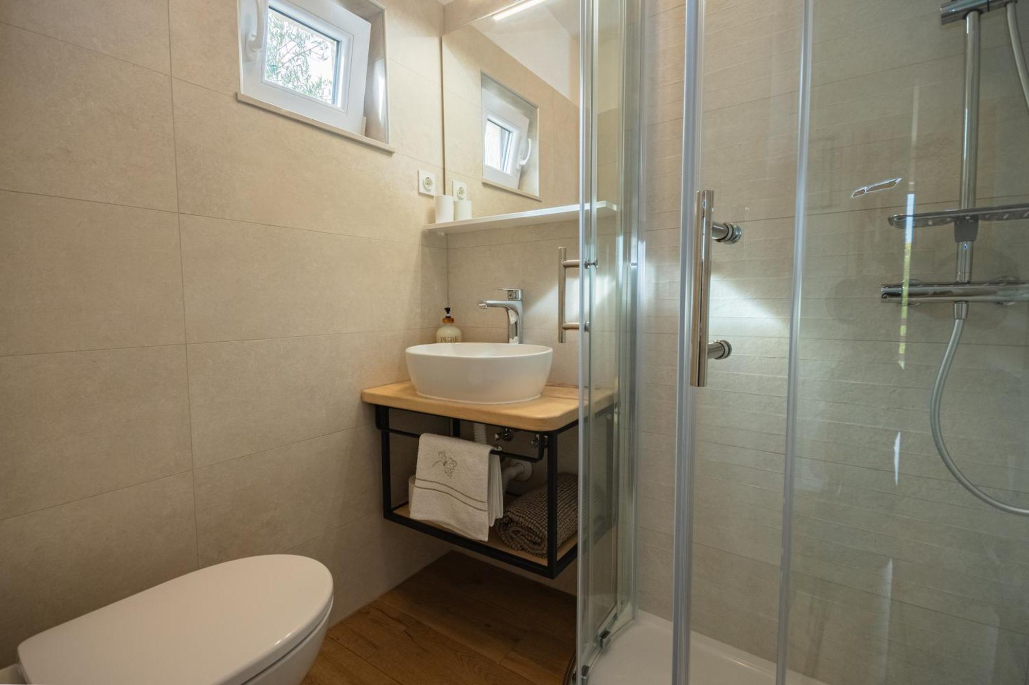 Apartman Doris Milohnici 외부 사진